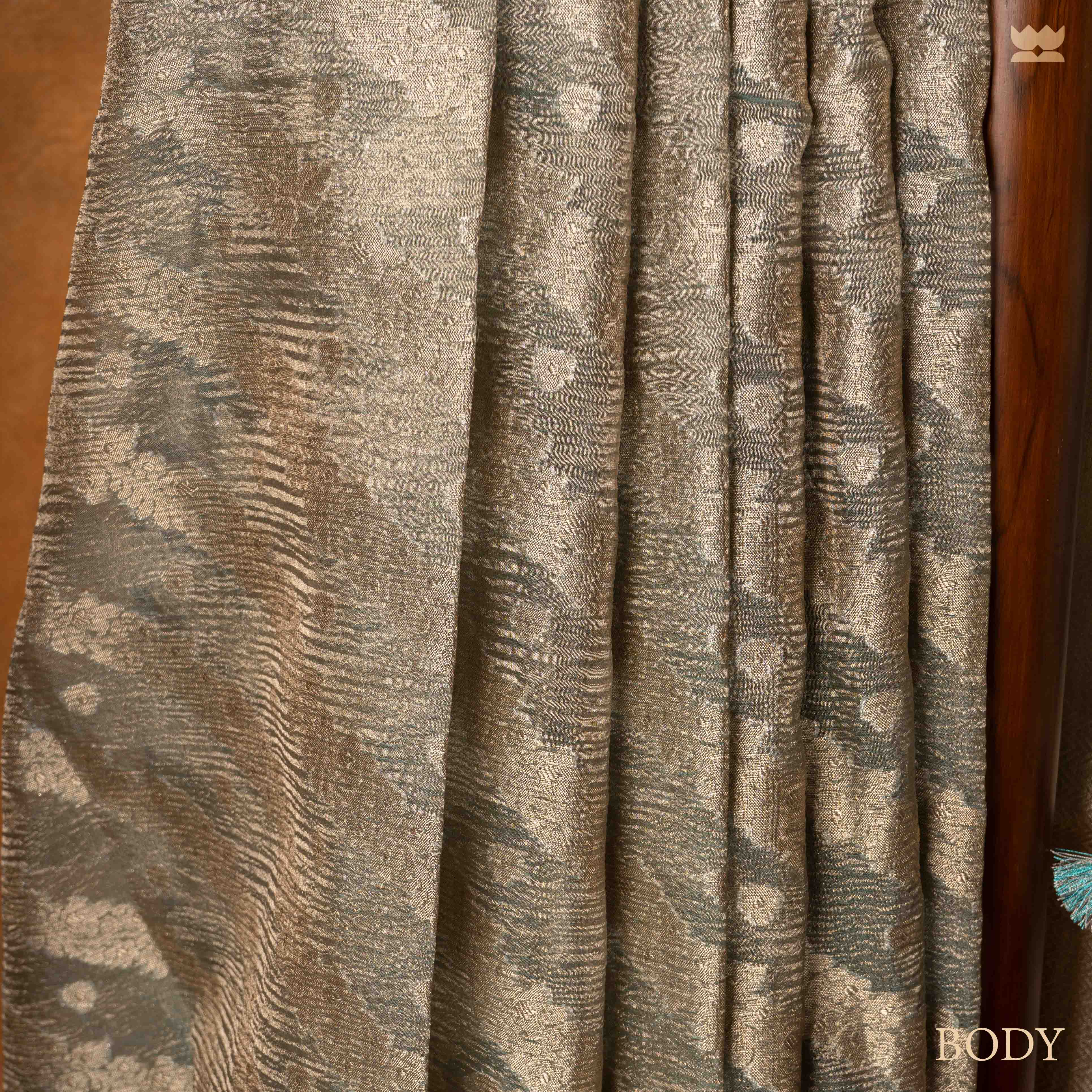 Nirjhari Crushed Semi Organza Saree