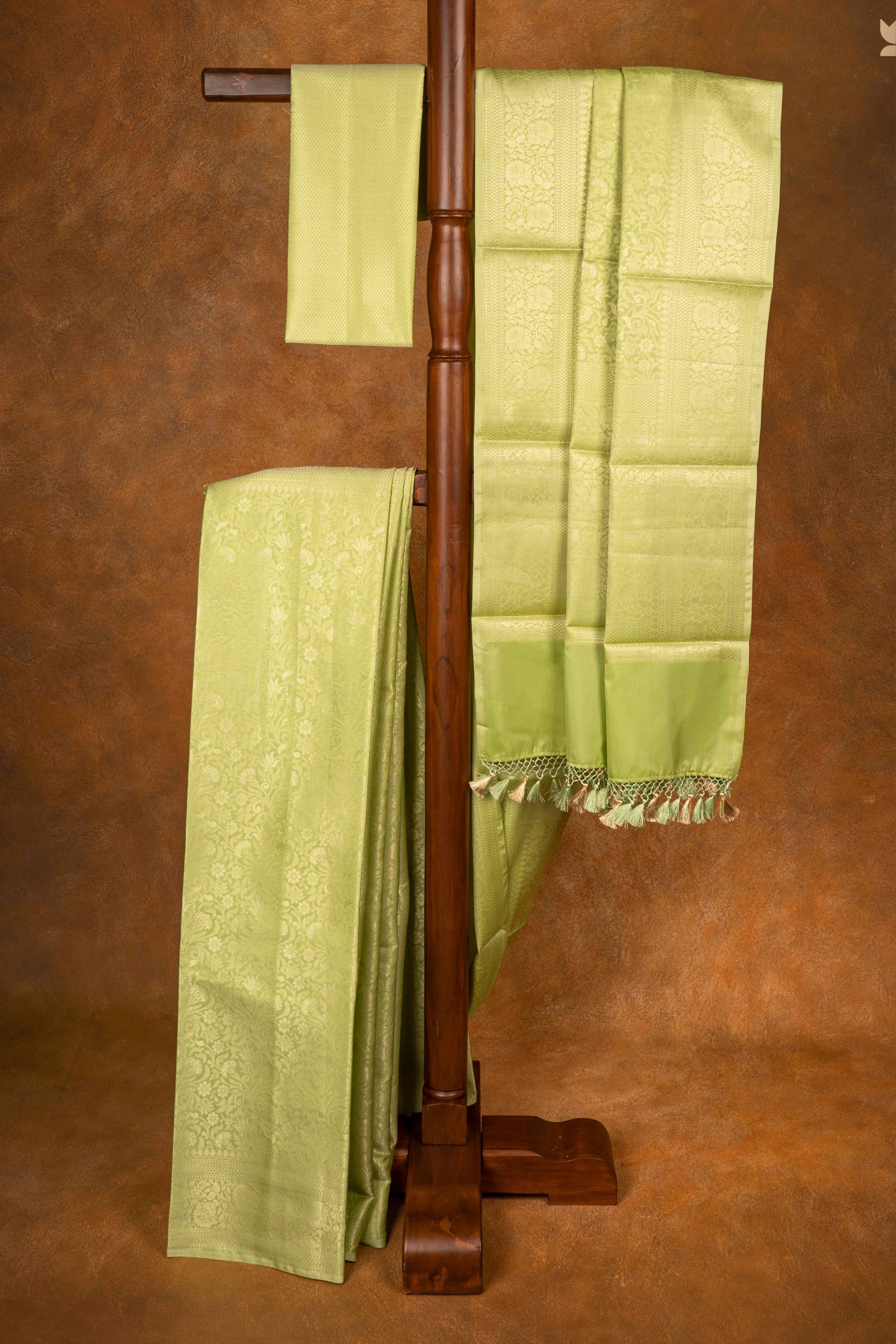 Pista Banarasi Art Silk