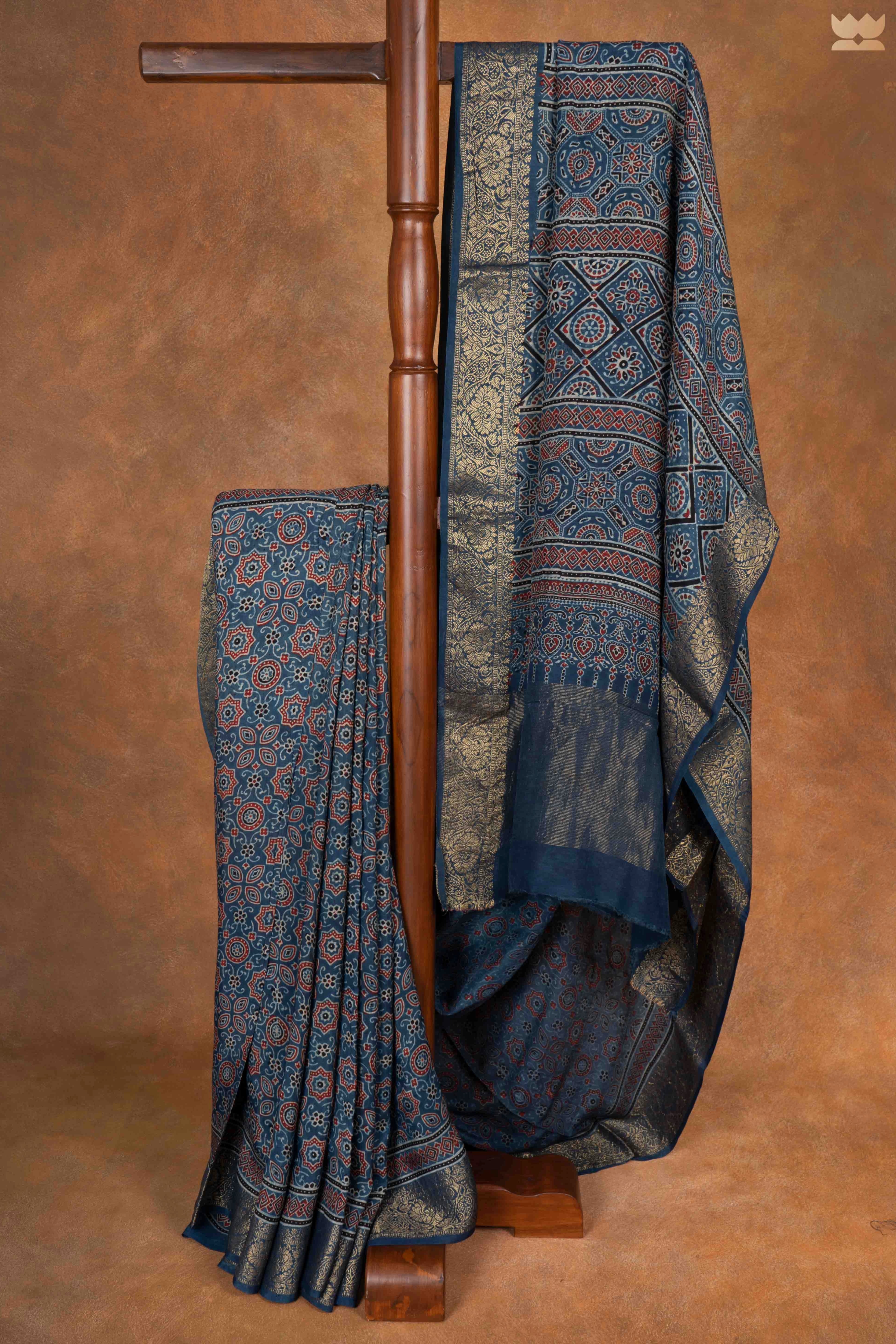 Gulshan Dola Silk Saree