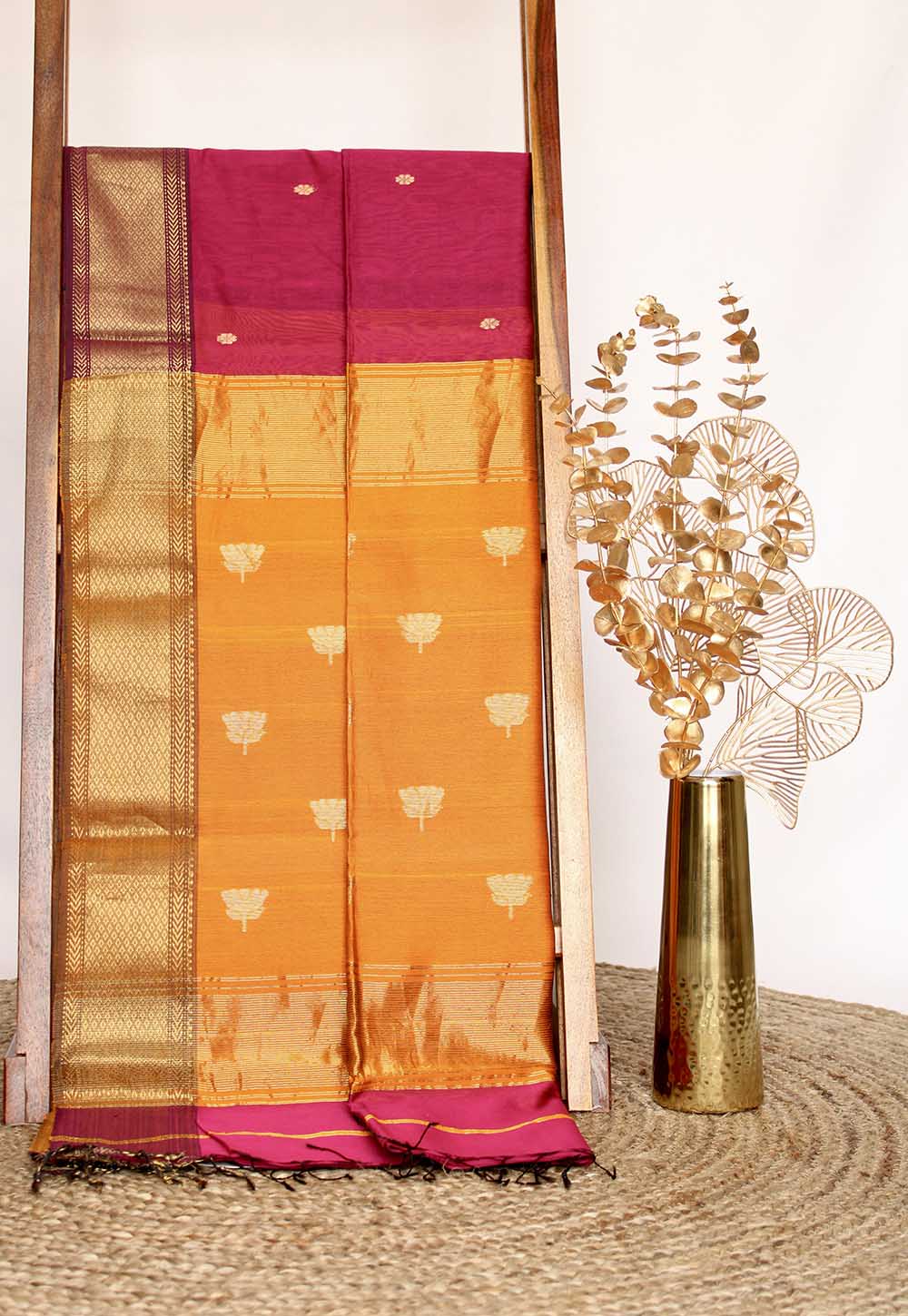 Magenta Maheshwari Saree with Lotus Booti