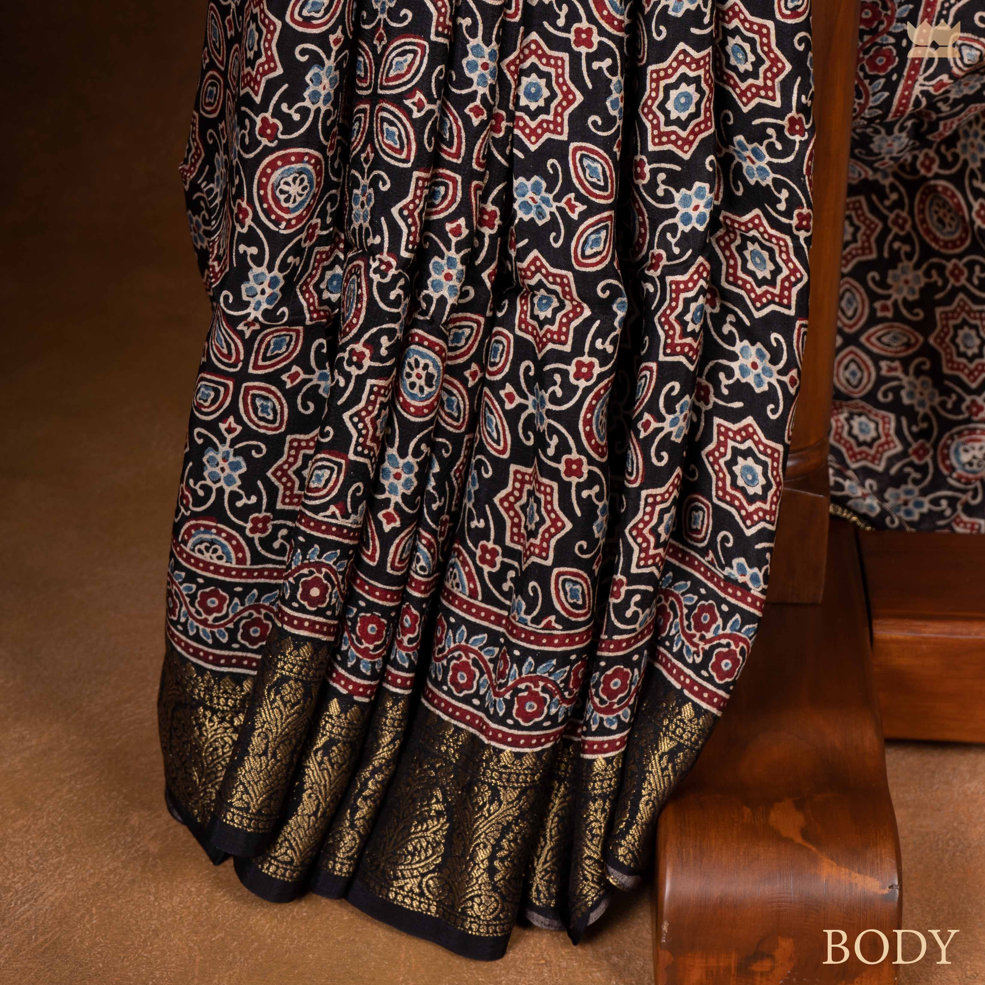 Mallika Dola Silk Saree