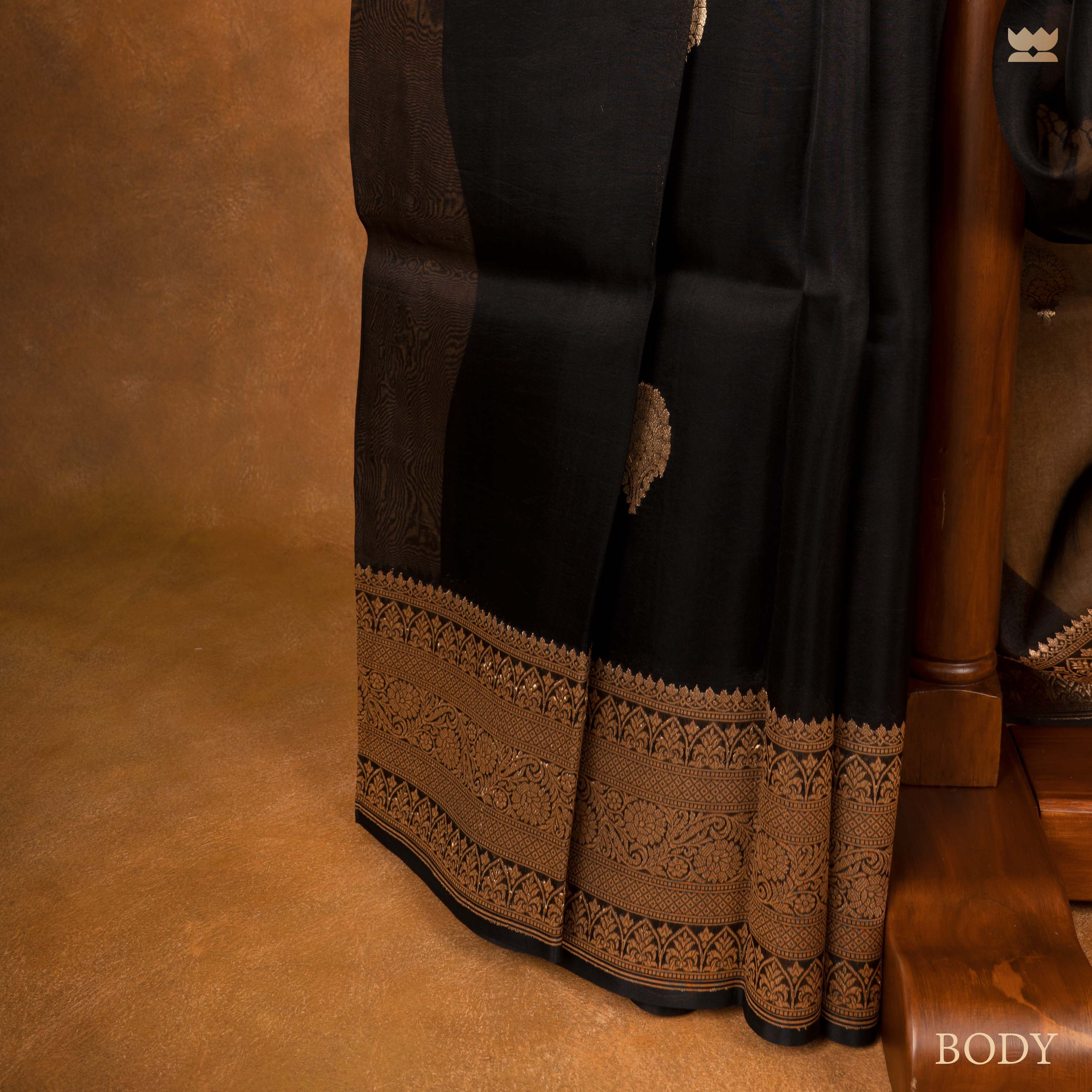 Swarna Rekha Organza Silk Saree