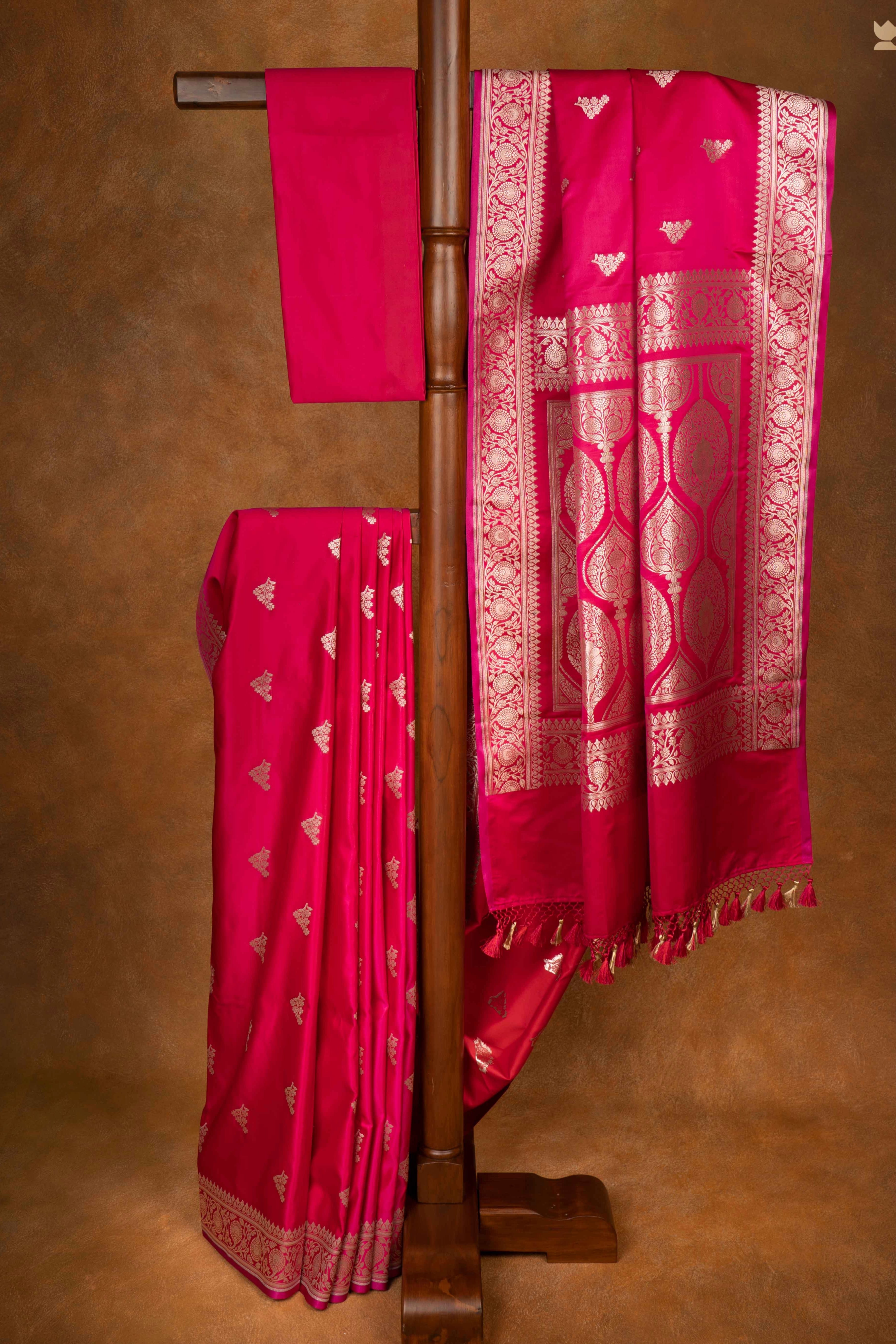 Tejaswini Banarasi Mashru Silk Saree